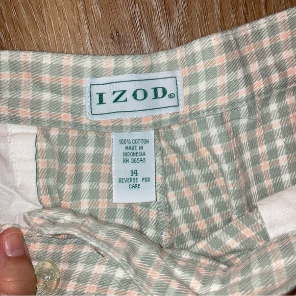 IZOD Women’s Shorts Casual Comfort | Size 14 | High Rise Mom Vintage | Cotton - Picture 4 of 14